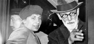 Sigmund e a filha Anna Freud